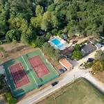 Campingplads 25m² Avec Terrasse Pour 5 Personnes - Api-1-52-349 *
