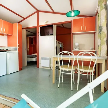 25m² Avec Terrasse Pour 5 Personnes - Api-1-52-349 *