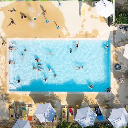 25m² Avec Terrasse Pour 5 Personnes - Api-1-52-349