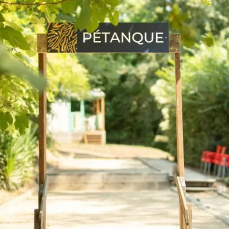 25m² Avec Terrasse Pour 5 Personnes - Api-1-52-349 * Beaumont-du-Périgord